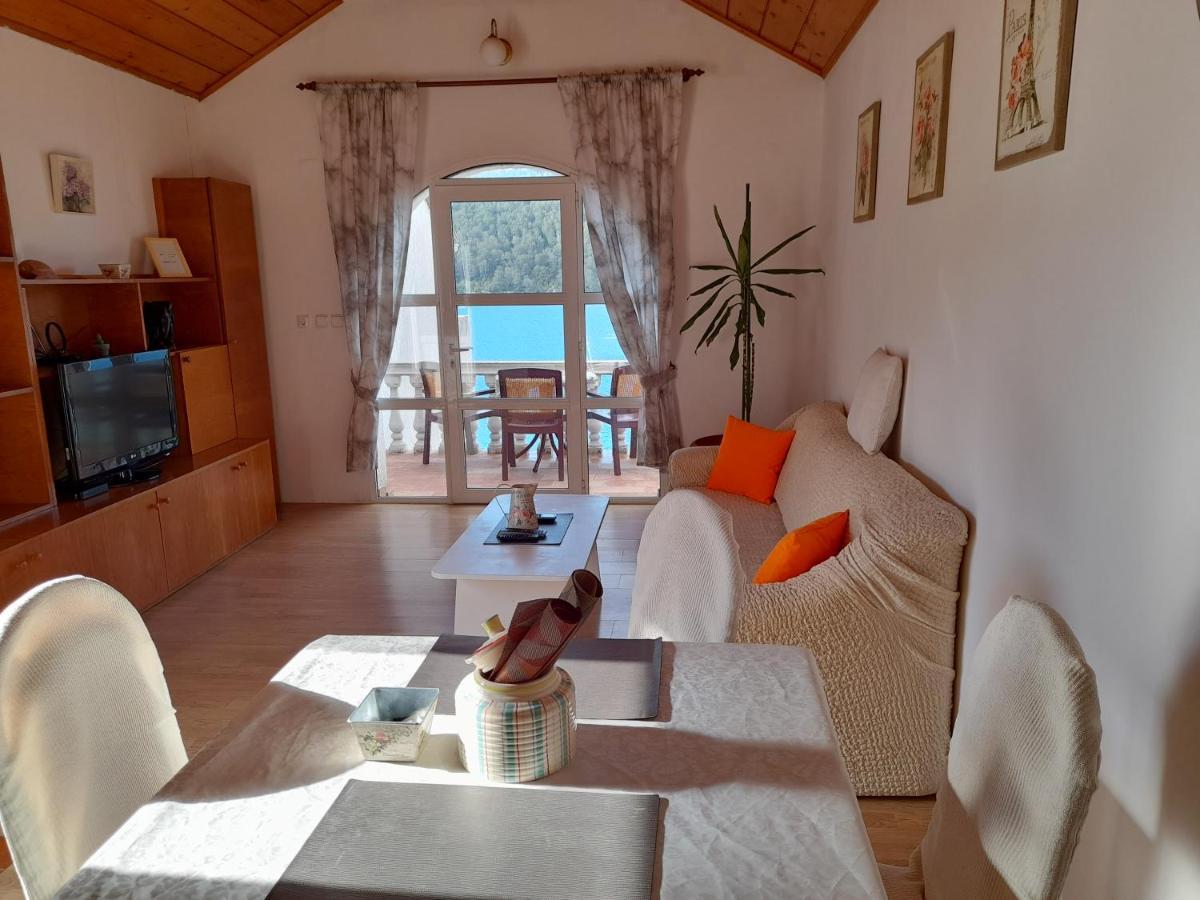 Apartments Sponga Polače المظهر الخارجي الصورة