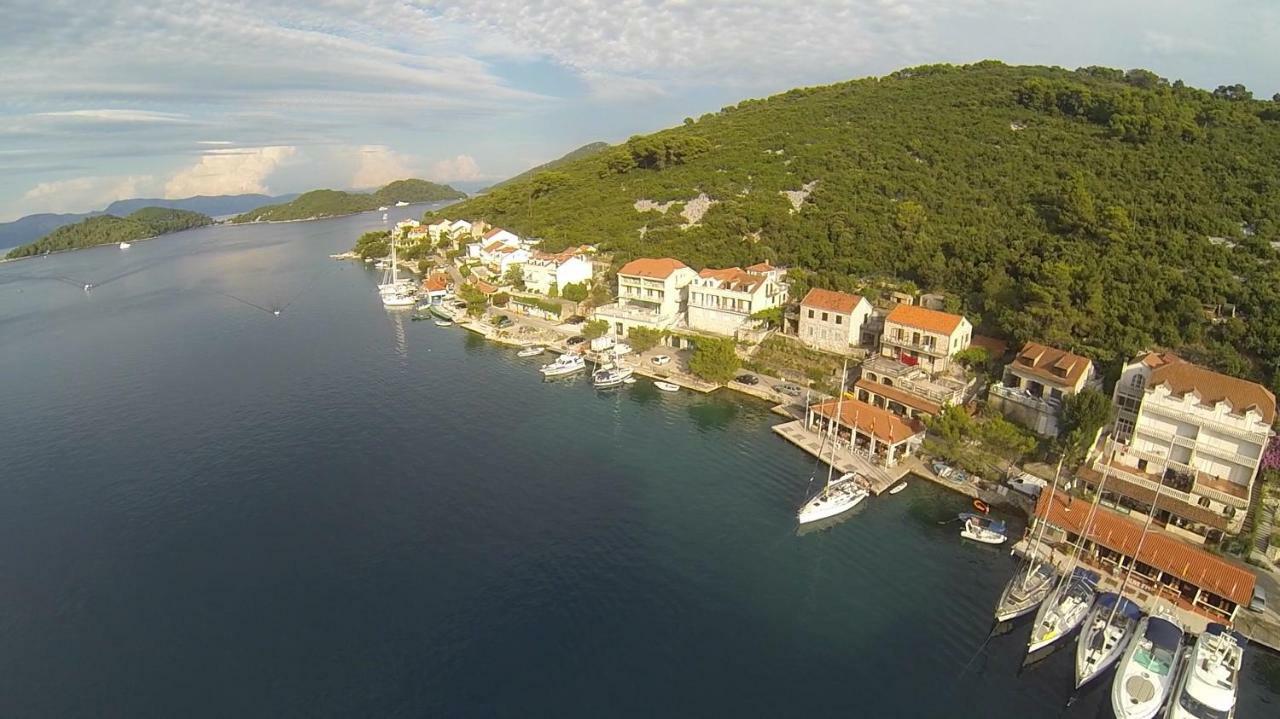 Apartments Sponga Polače المظهر الخارجي الصورة